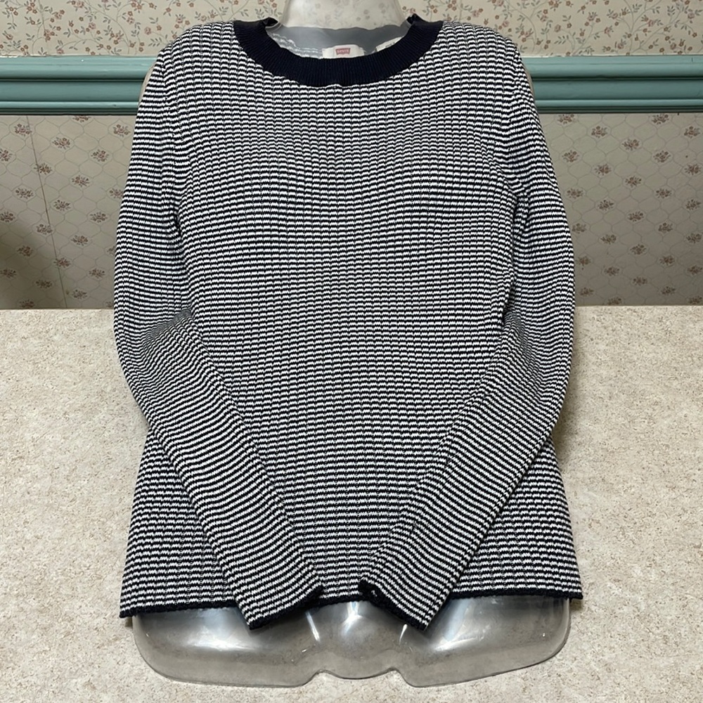 LEVI’S NAVY BLUE/GRAY KNIT STRIPED LONG SLEEVE CREW NECK SWEATER